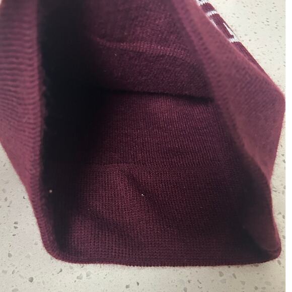 PINK VICTORIA'S SECRET Burgundy Pom Pom Beanie - Picture 4 of 8